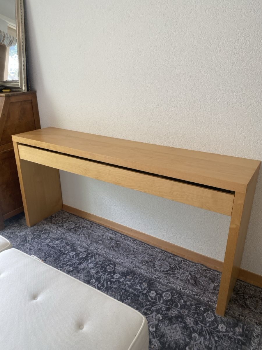 Ikea Coiffeuses: Ikea malm Tisch  – D'occasion à Gersau par vio_5cqy