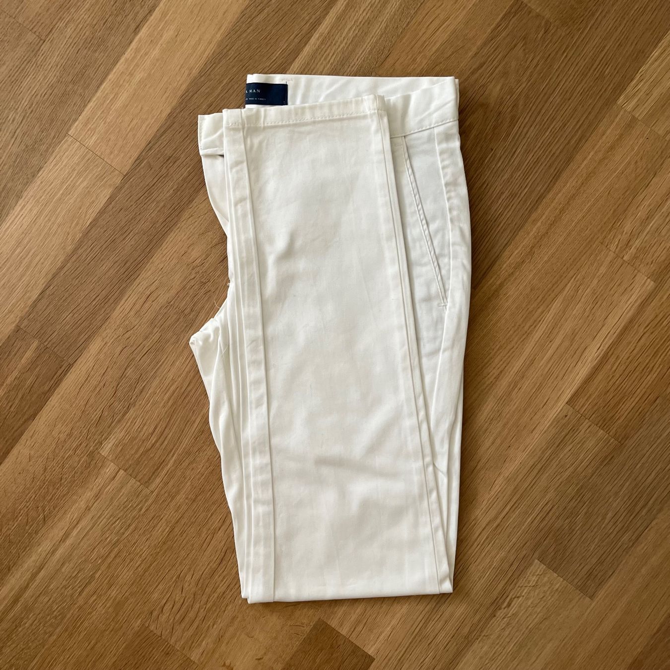Pantaloni: Trousers, Zara – Nuovo (secondo la descrizione) da Zürich venduto da art_b5qd