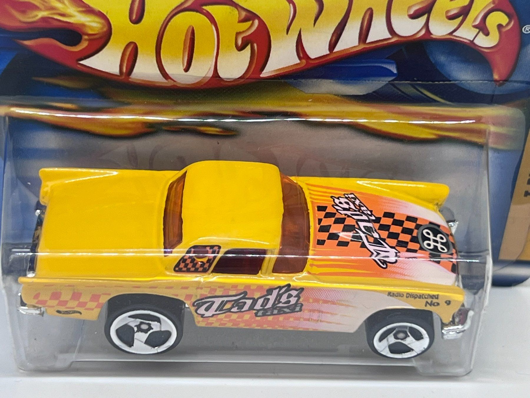 Hot Wheels Modellini d'auto: Hot Wheels T-Bird 1957 – Nuovo e nell'imballaggio originale da Wildegg venduto da LaaBoutique 2