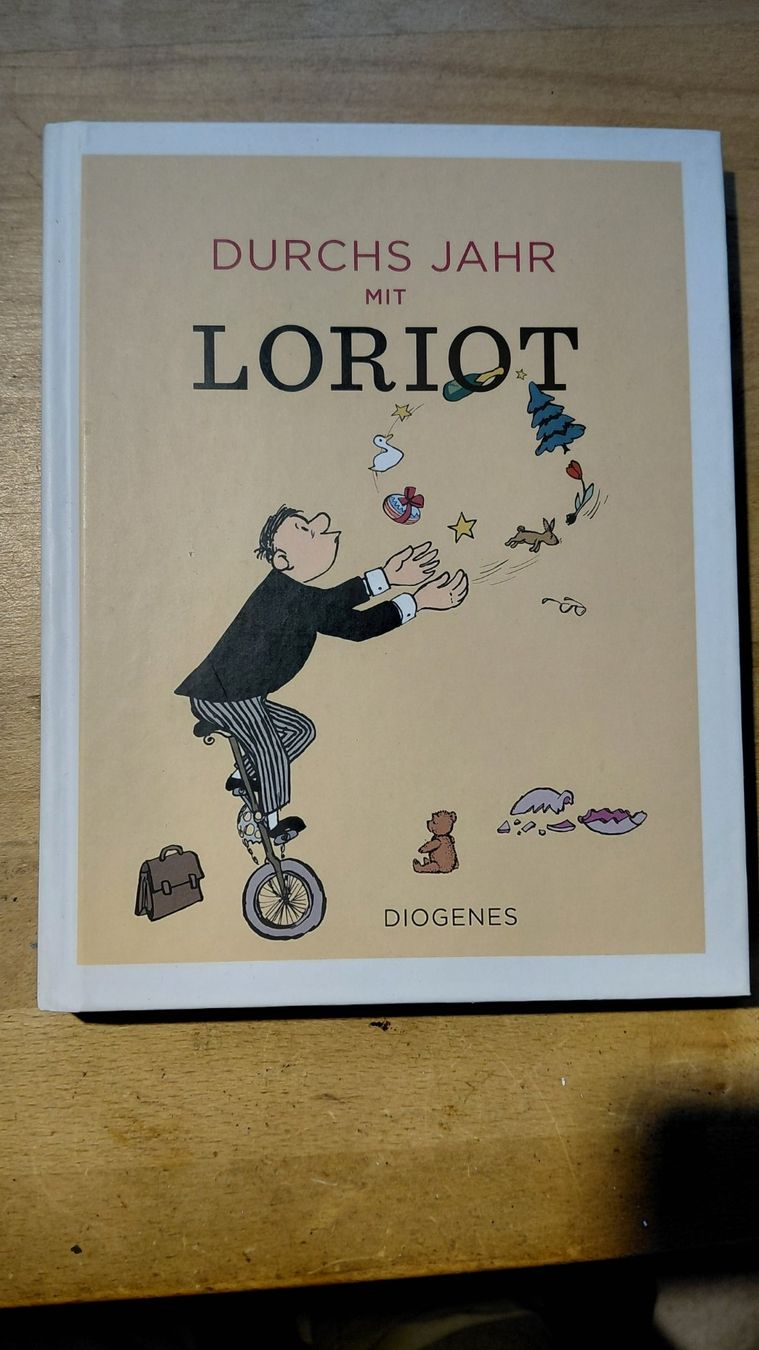 Libri: Buch Durchs Jahr mit Loriot von Diogenes – Usato da Gelterkinden venduto da martinom