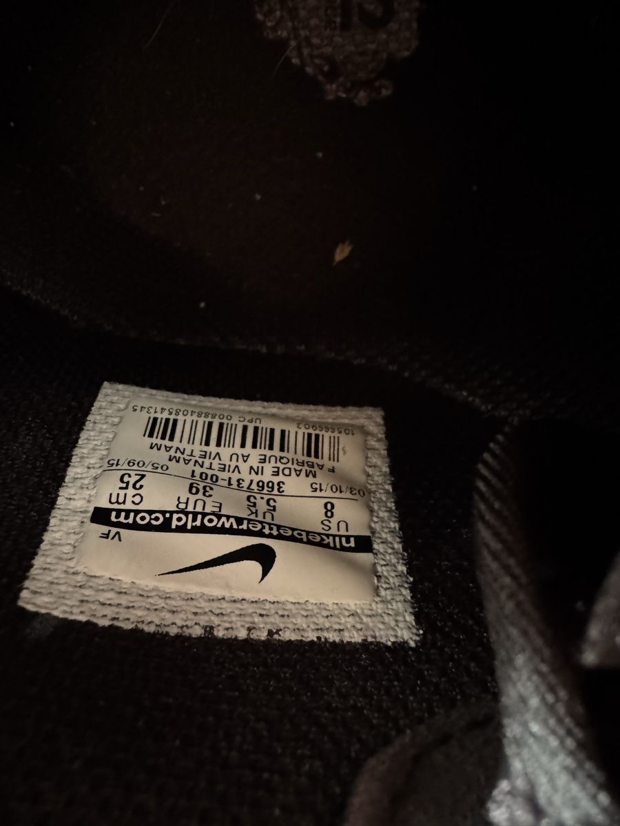 Nike Scarpe da uomo: Nike Air Force One Mid, 39 – Usato da Biel/Bienne venduto da catduc 3