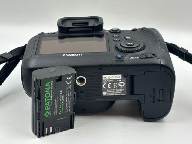Canon Appareil photo: Canon 6D Fullframe 20 MP - Body – D'occasion à Seewis Dorf par Plebejus 7