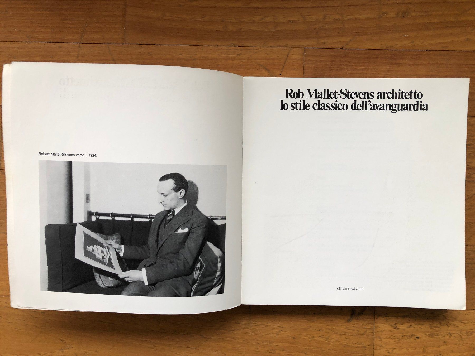 Libri: Architektur Buch: ROB MALLET-STEVENS – Usato da Lugano venduto da gio.yo 1