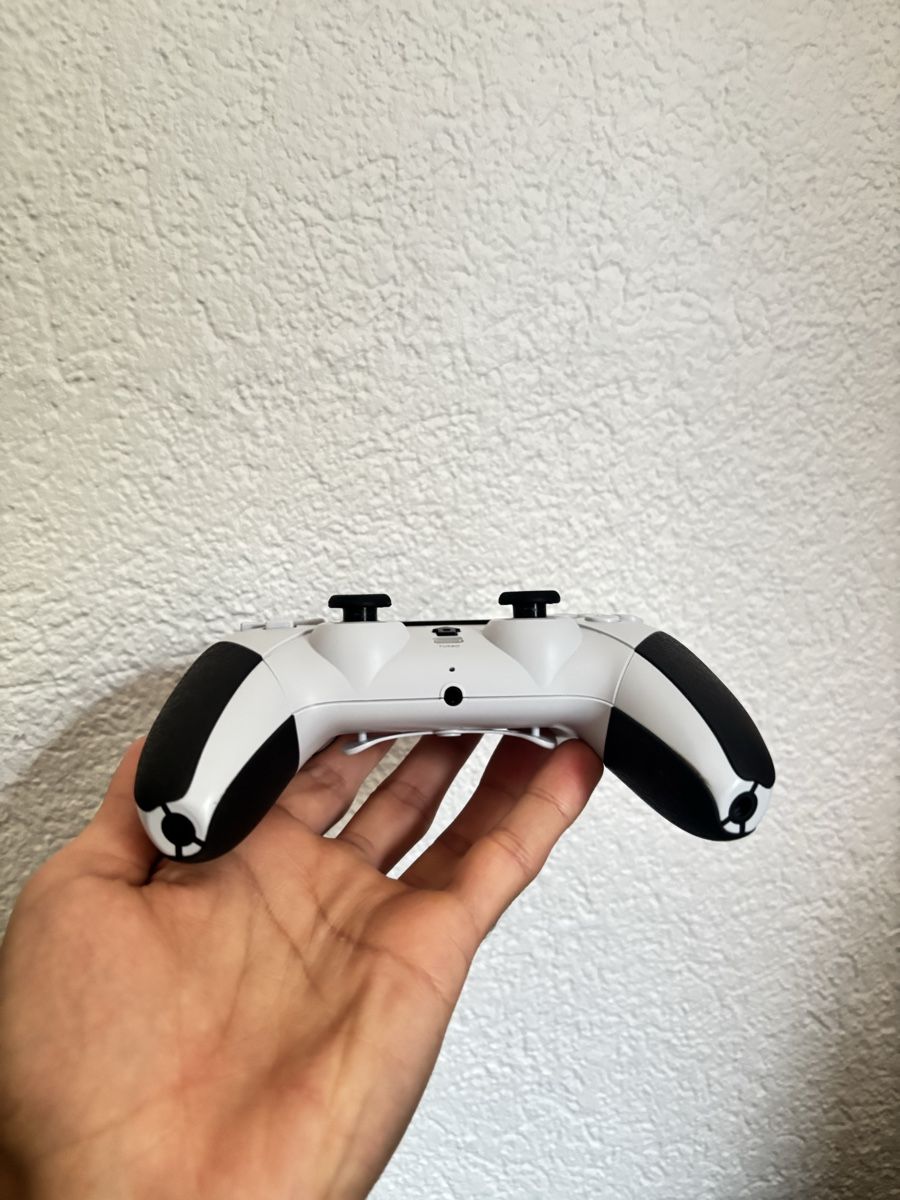 Sony Konsolen: Manette à palette  – Gebraucht aus Grandcour von tah_wxv8 3