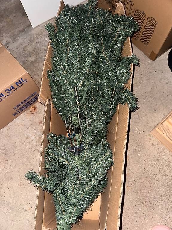 Alle Dekorationen: Sapin Noël  – Gebraucht aus Bevaix von pat_pn9c 1