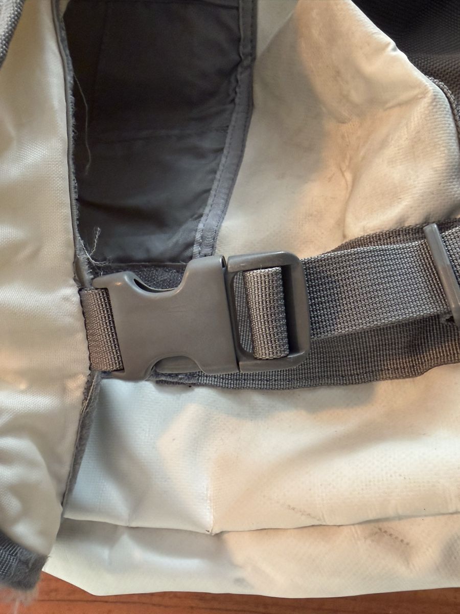 North Face Borse: The North Face Massanger Bag gebrauch – Usato da Muri AG venduto da Ludrigen 4