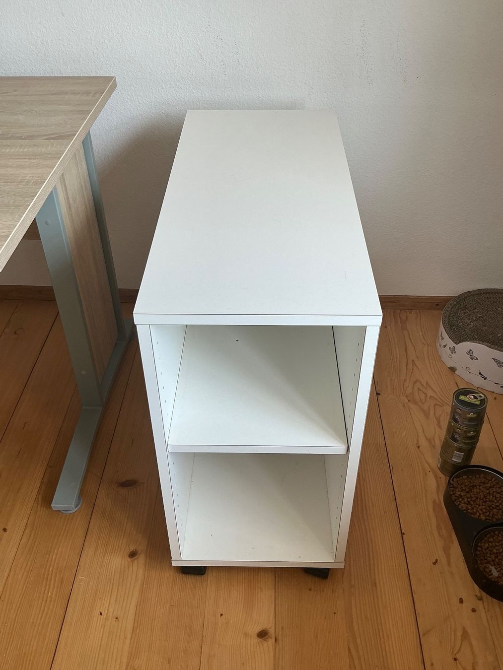 Korpus: Gratis – Gebraucht aus Winterthur von vic_59hq 2