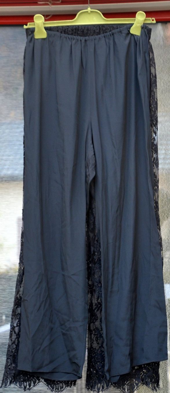 Gucci Pantaloni: Gucci Hose / pantalon 40 / L – Nuovo (secondo la descrizione) da Collonges venduto da Auganien 5