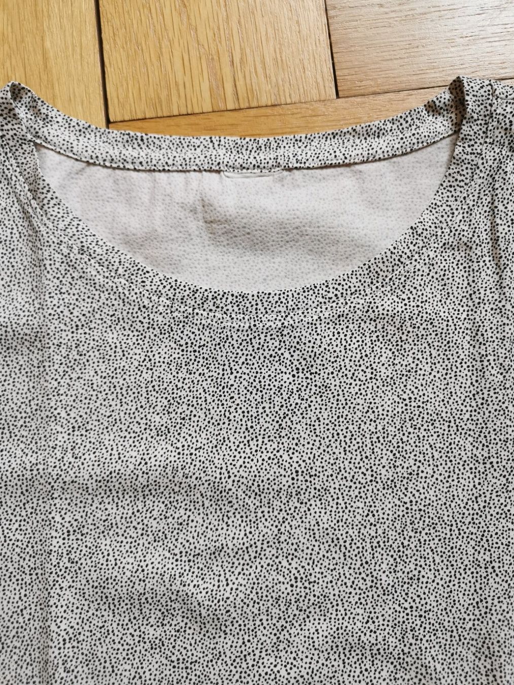 H&M T-shirt: T-Shirt – Usato da Bern venduto da Linii 1