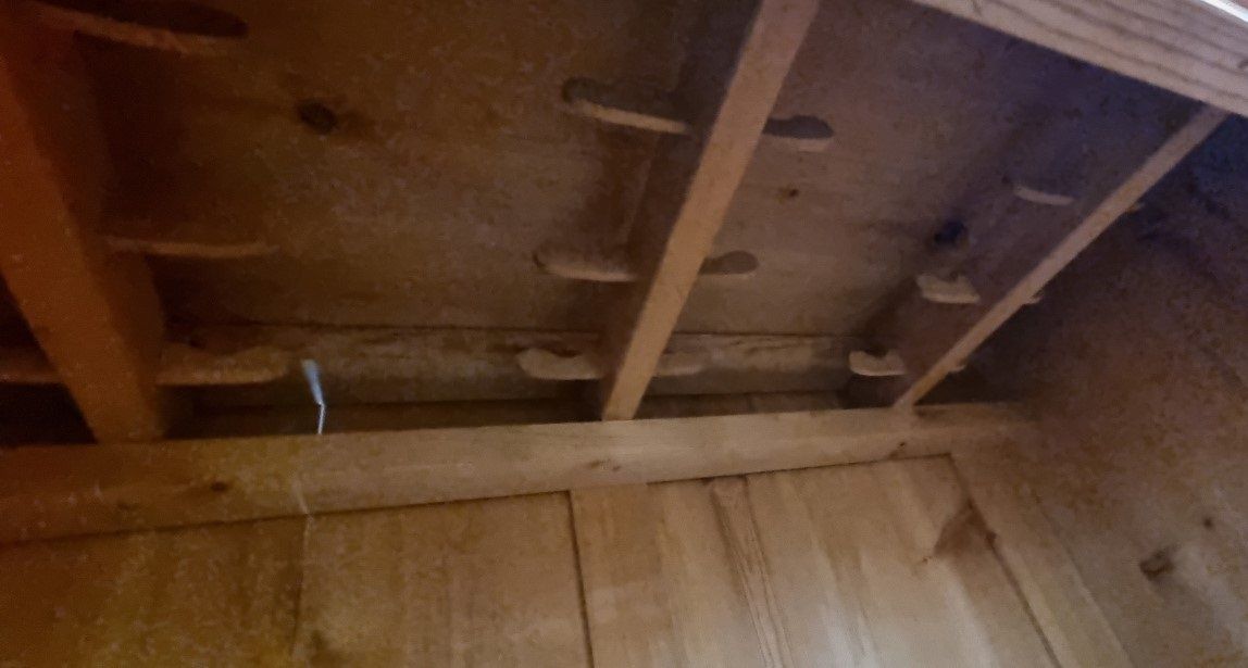 Armadi: Eintüriger Schrank Tanne antik – Usato da Flums venduto da Flumsantik 2