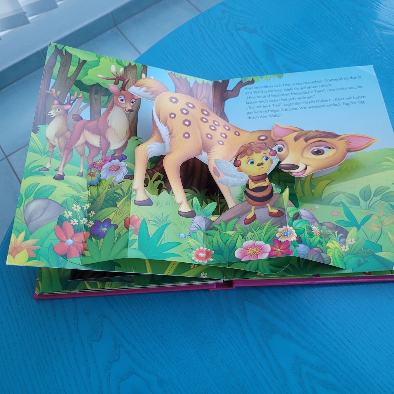Bücher: Die kleine Biene  - Aufklappbuch – Gebraucht aus SCHÜBELBACH von CoKaHa 5