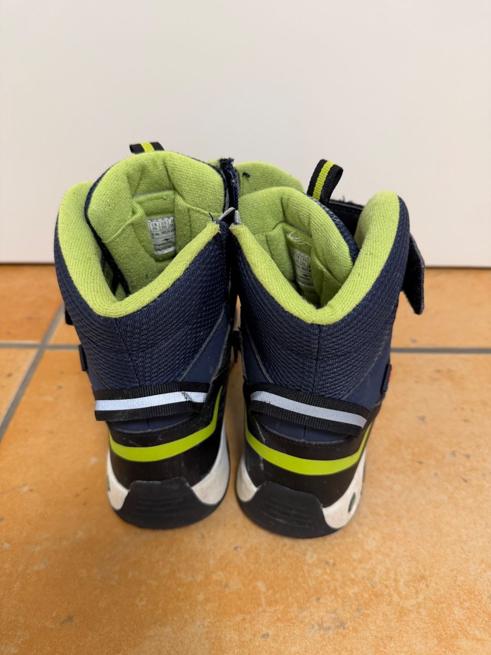 Scarpe per ragazzi: Kangaroos Winterstiefel Gr.34, super Warm! – Usato da Fruthwilen venduto da memory1 2