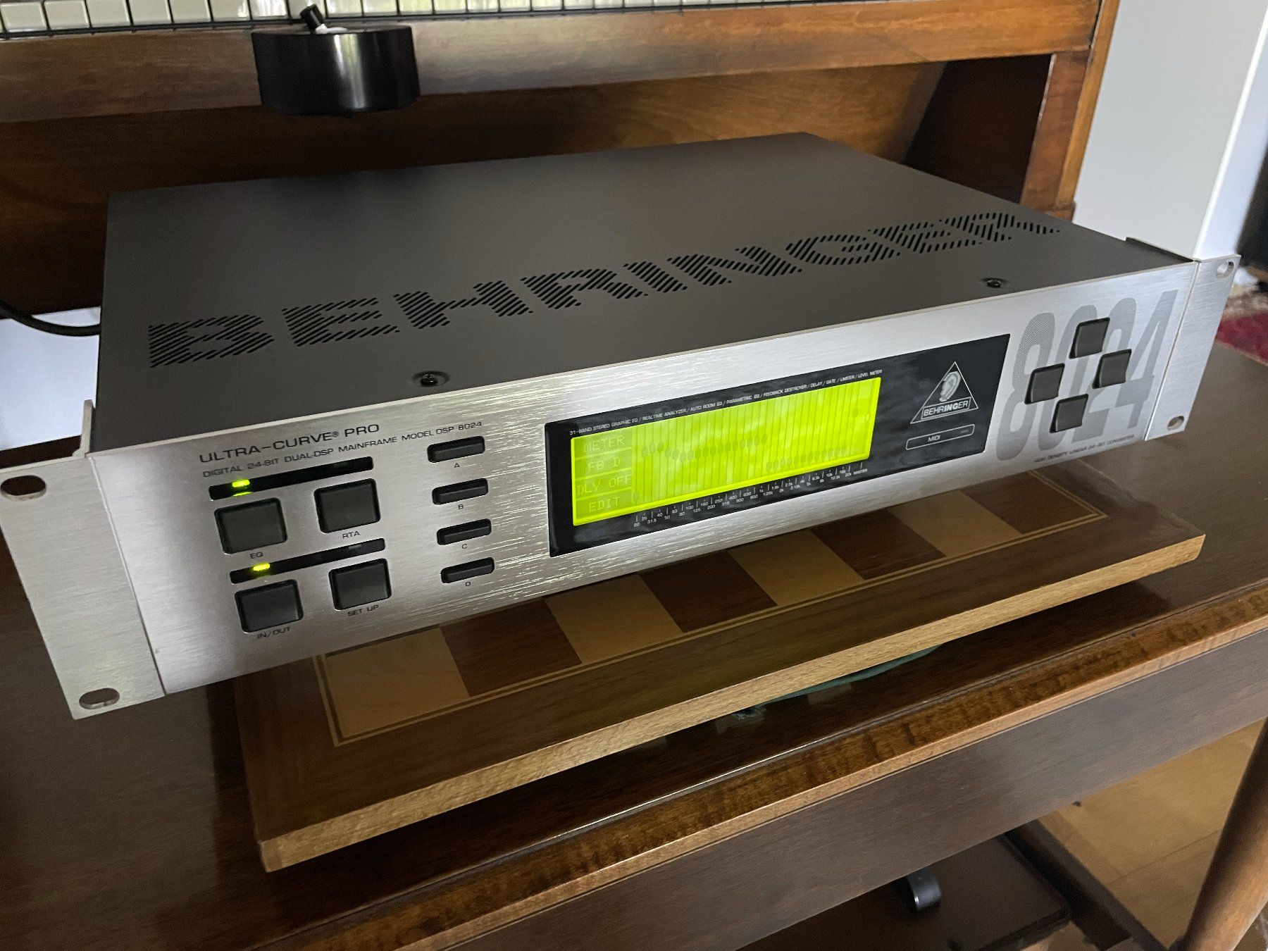 Behringer Egaliseurs: Behringer Ultra Curve Pro – D'occasion à Herbligen par Clancy5