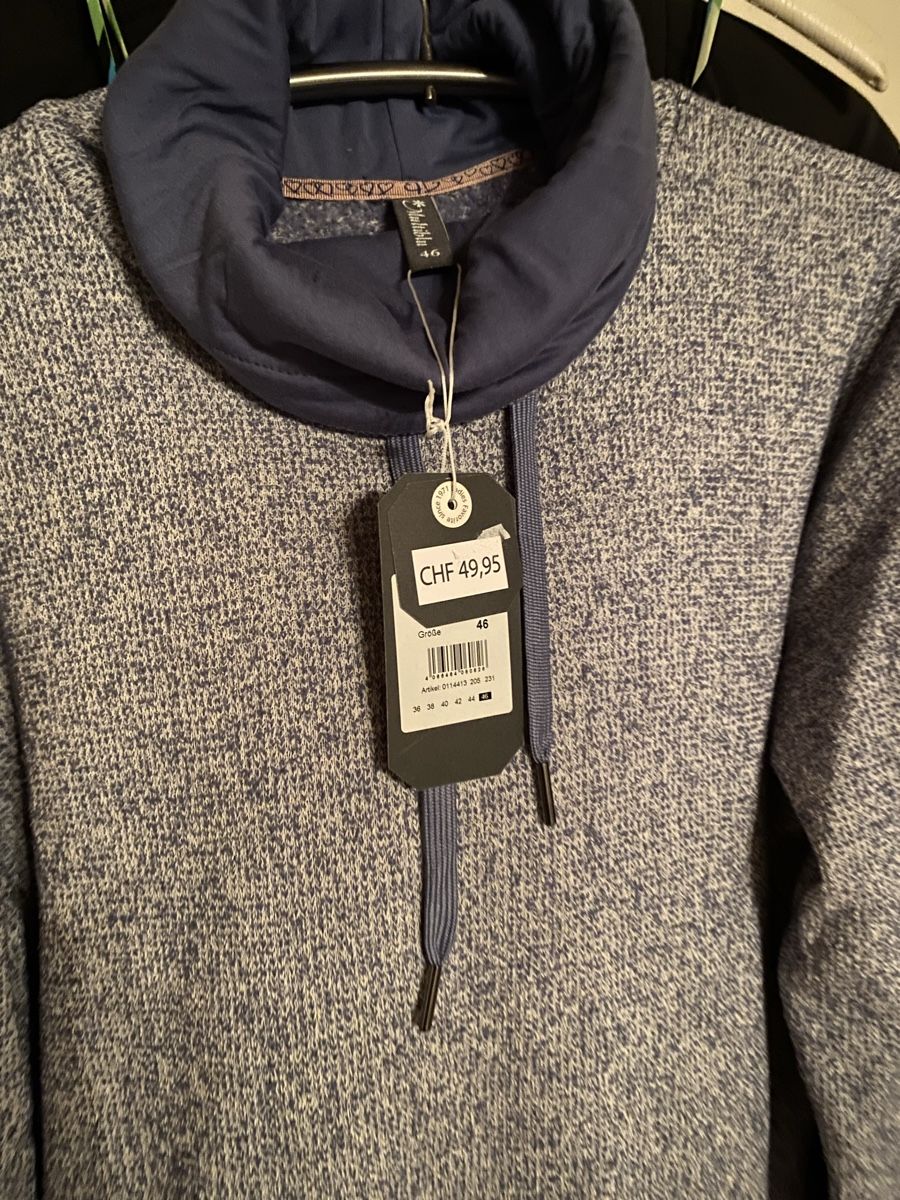 Pulls & Sweat-shirts: Pullover – Neuf avec emballage d'origine à Gretzenbach par Cantate 1