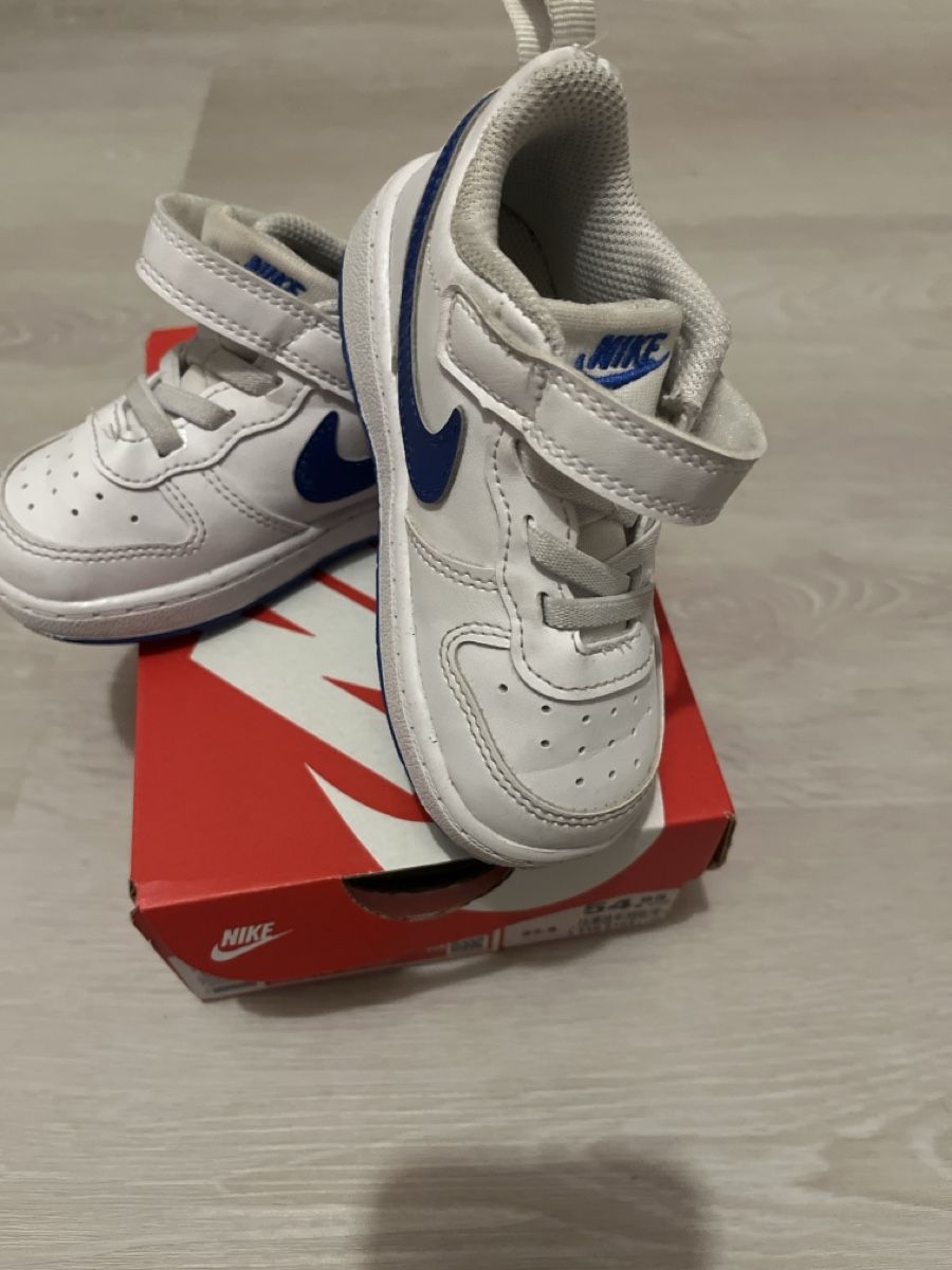 Nike Scarpe per ragazzi: Nike Schuhe Jungs Gr. 23.5 – Usato da Derendingen venduto da CaMiPa5 1