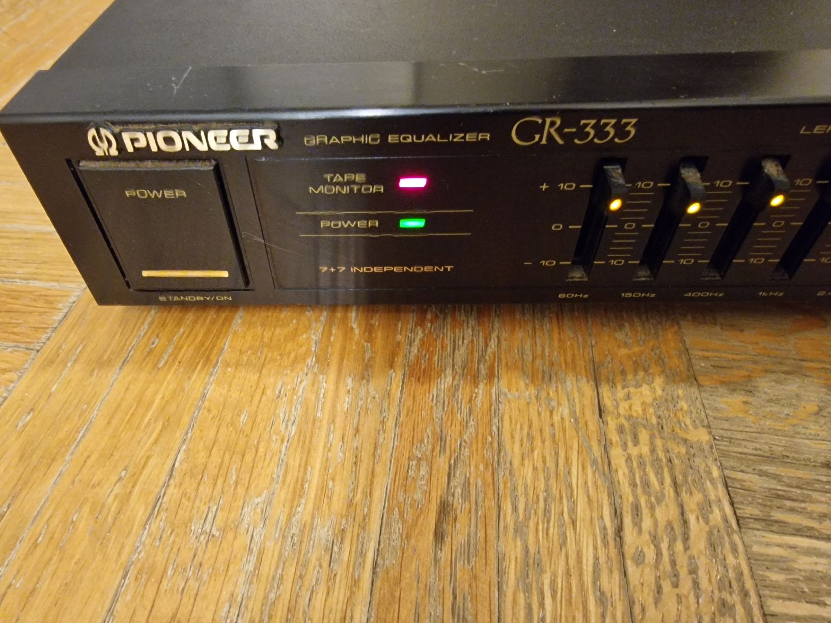 Pioneer Equalizzatori: Équalizeur graphique Pioneer GR-333 7 bandes -  – Usato da La Chaux-de-Fonds venduto da Ric_m628 2