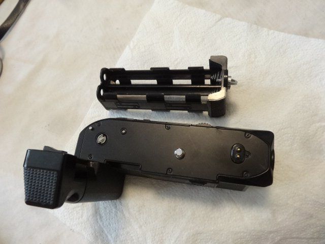 Nikon Kamera: NIKON MD-14 ANTIK WINDER – Gebraucht aus zürich von ahmad01 1