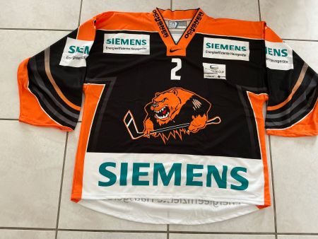 Grizzly Adams Wolfsburg Trikot /# 2 Dshunussow/Spengler Cup