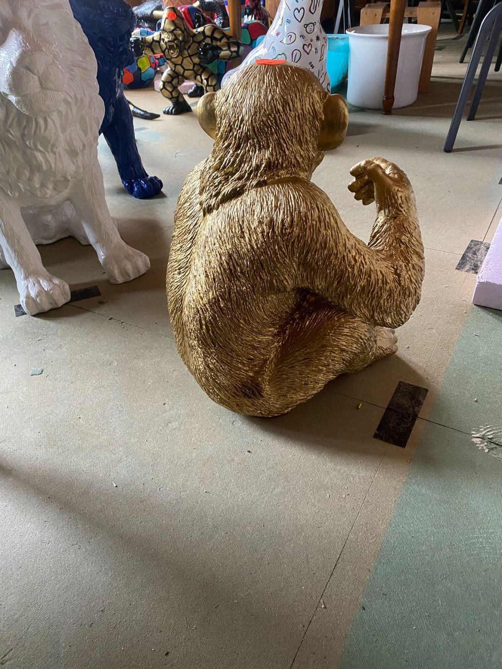 Sculture & Statue: Skulptur / Figur Affe Goldfarbig / NEU – Nuovo (secondo la descrizione) da Liestal venduto da dev_qcm9 2