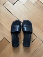 Camper Pantoletten schwarz Leder Grösse 38