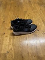 Nike Air Grösse 44 Neu