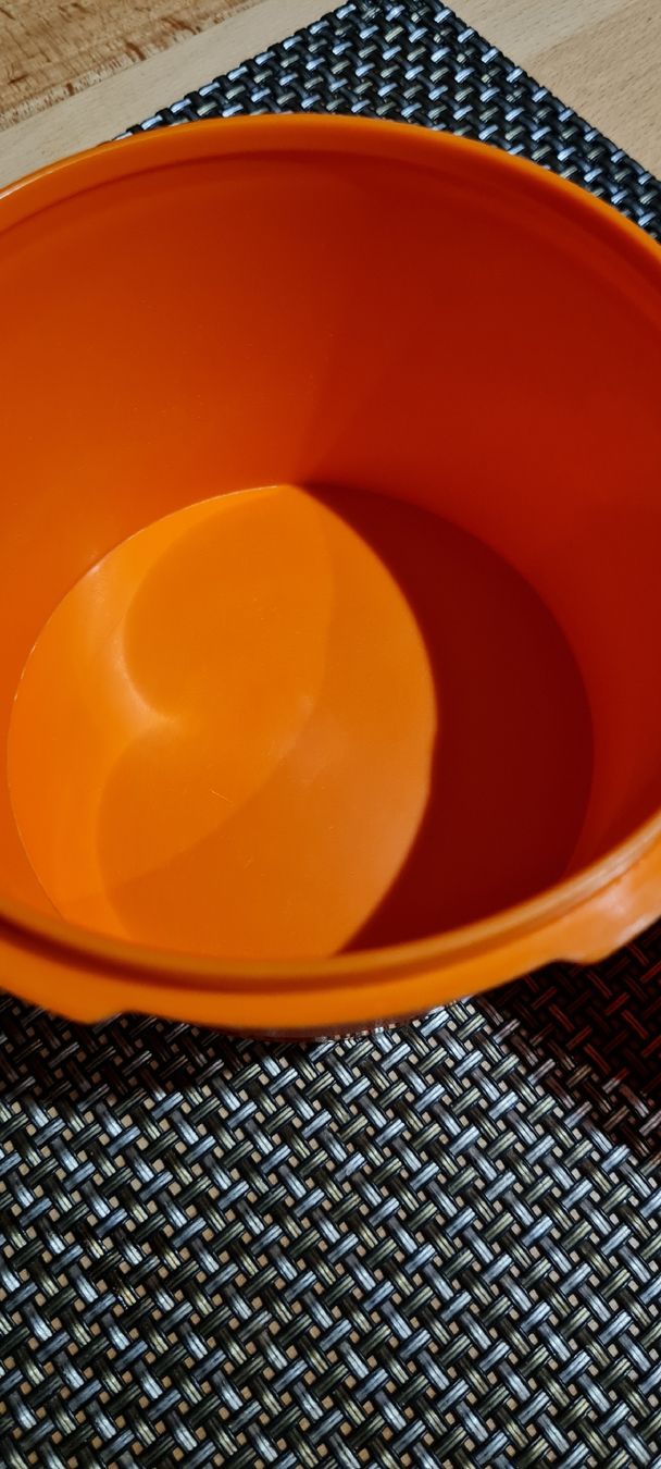 Tupperware Contenitori & Simili: Vintage Tupperware Dose orange – Usato da Münsingen venduto da Cuci31 1