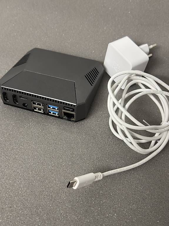 PC: Raspberry Pi 4B – Usato da Niederbipp venduto da Bazhkim