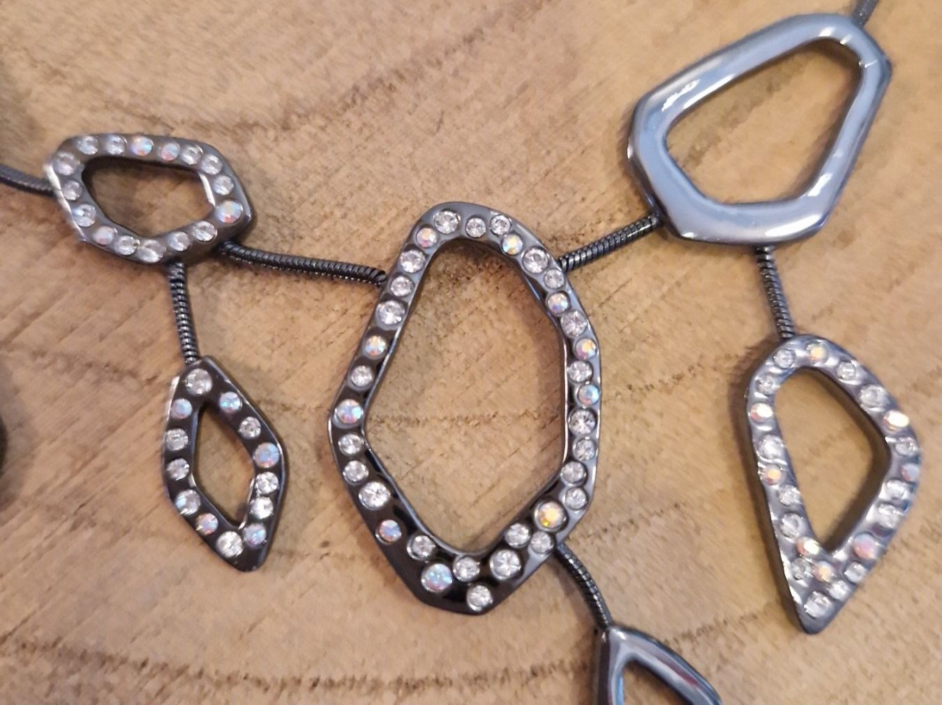 Sonstiger Schmuck: JENNY LANE - Ensemble collier et boucles d'oreilles – Gebraucht aus Riaz von Murielbhs 2
