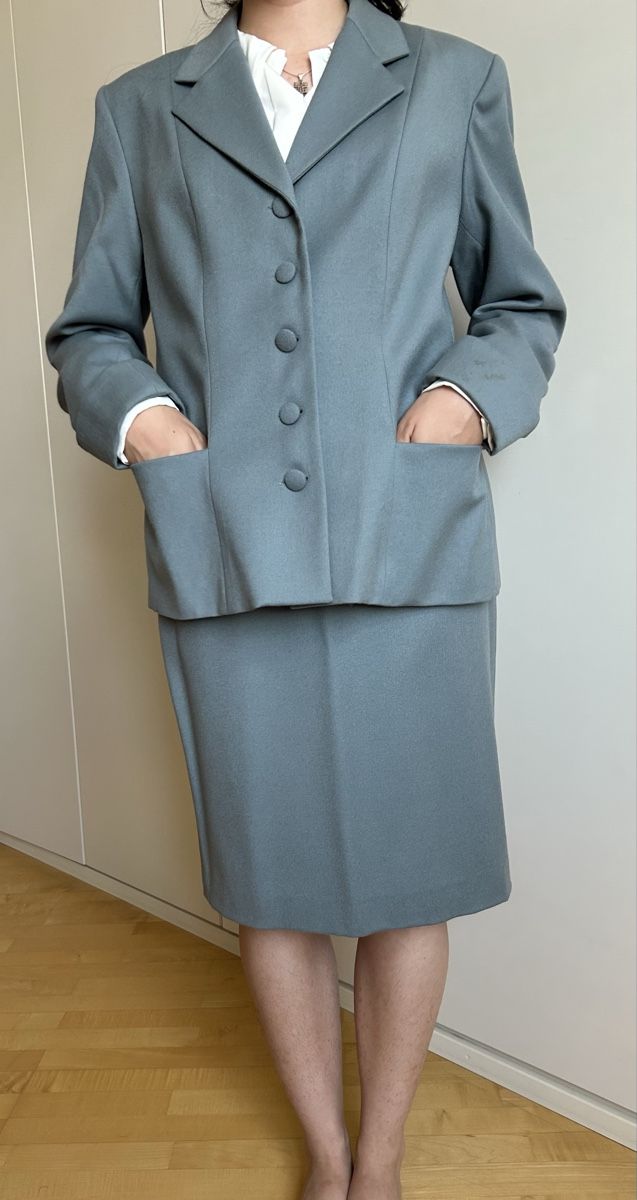 Gérard Darel Completi & Tailleur: Gérard Darel Suit Size 40-42 (Wool) – Usato da Zürich venduto da Sophie0569 1