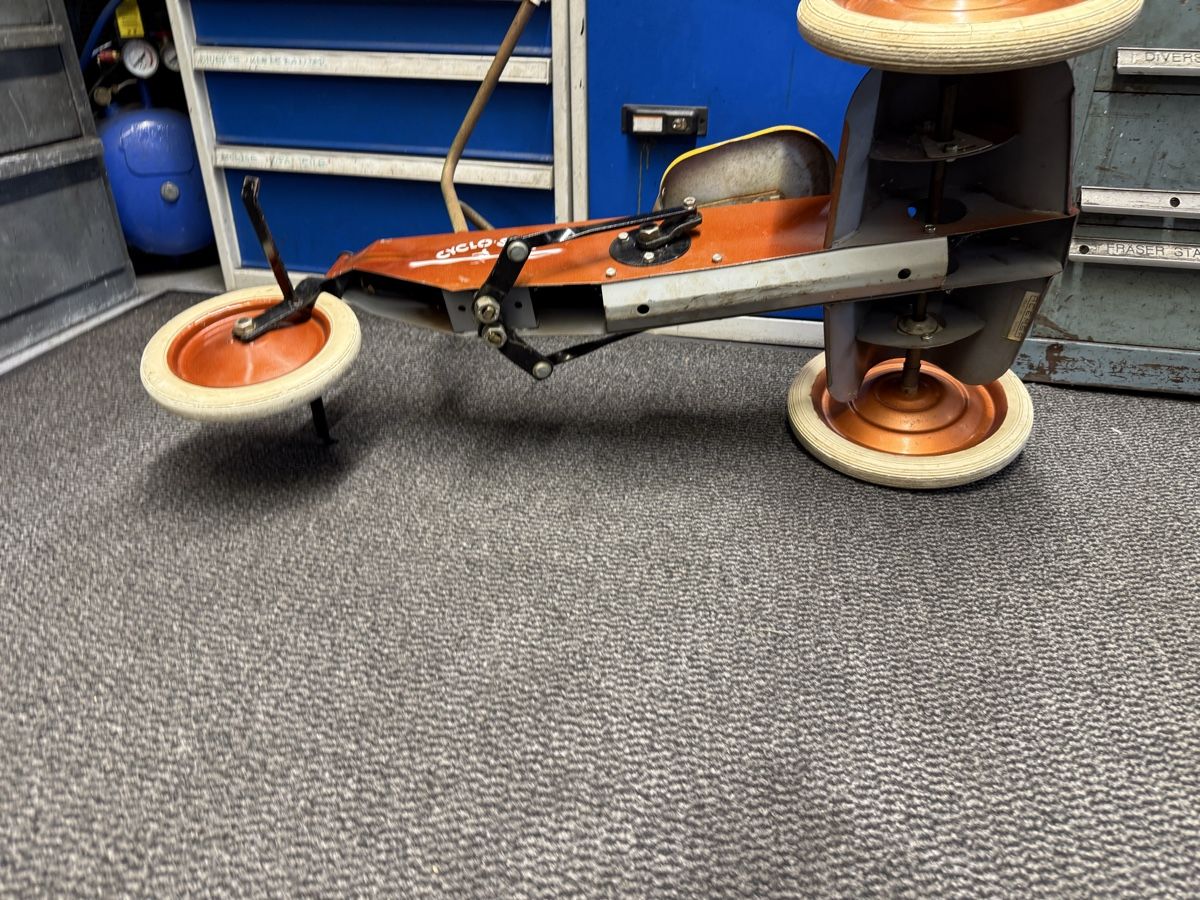 Fahrzeuge für Kinder: Holländer  Kinder Velöli Antik Cyclo skiff – Gebraucht aus Widnau von RetoW01 3
