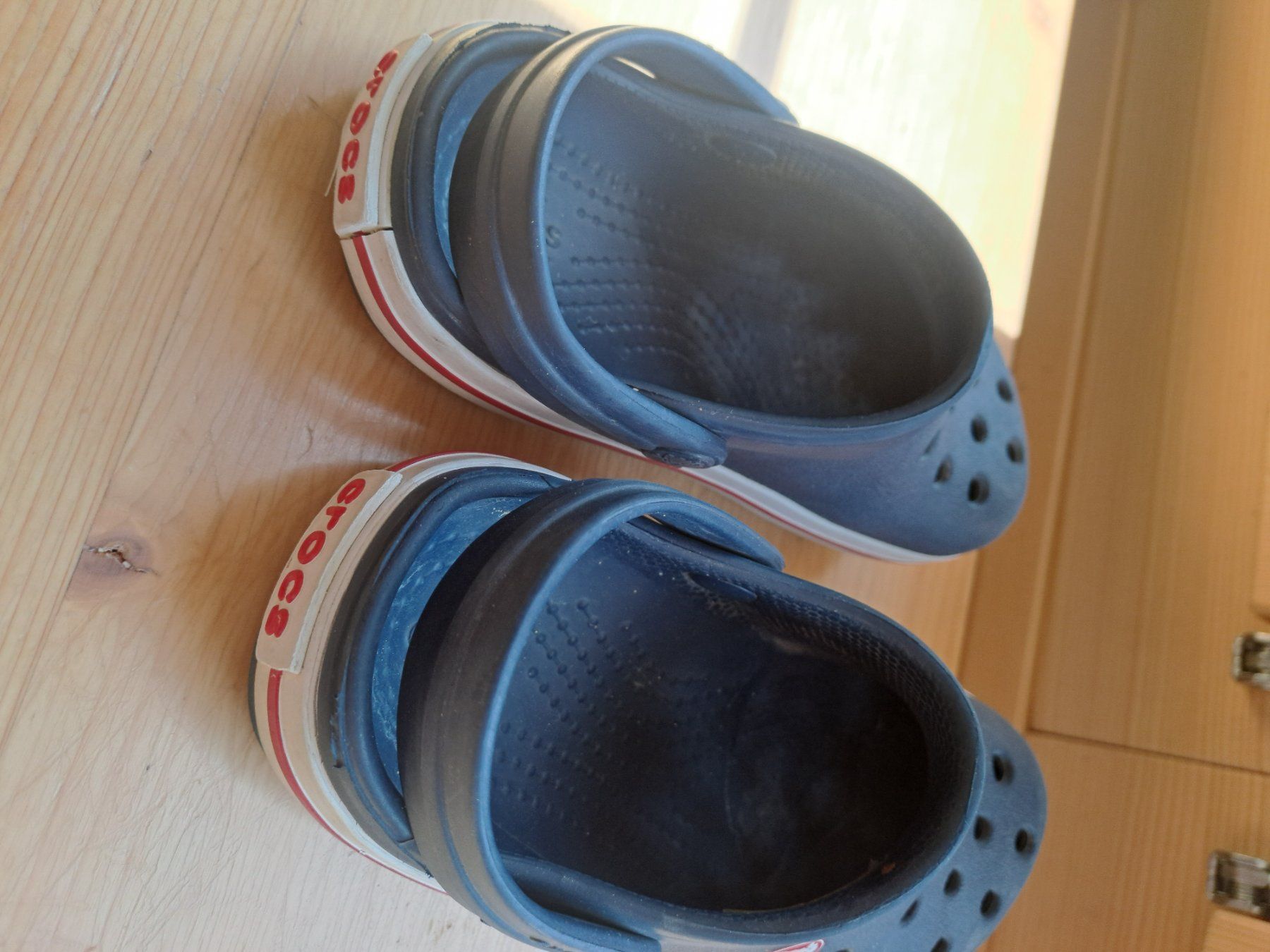 Crocs Schuhe für Jungen: Crocs Kinderschuhe – Gebraucht aus Emdthal von kasira 1
