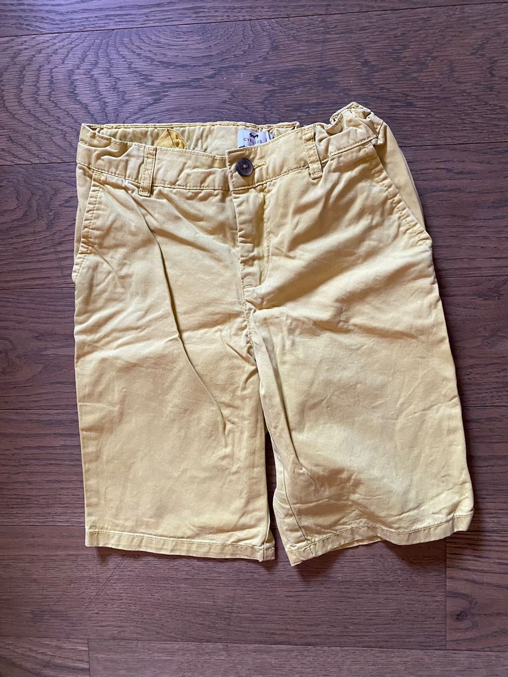Cyrillus Hosen: Short Cyrillus taille 12 ans – Gebraucht aus Hermance von joe_td6n