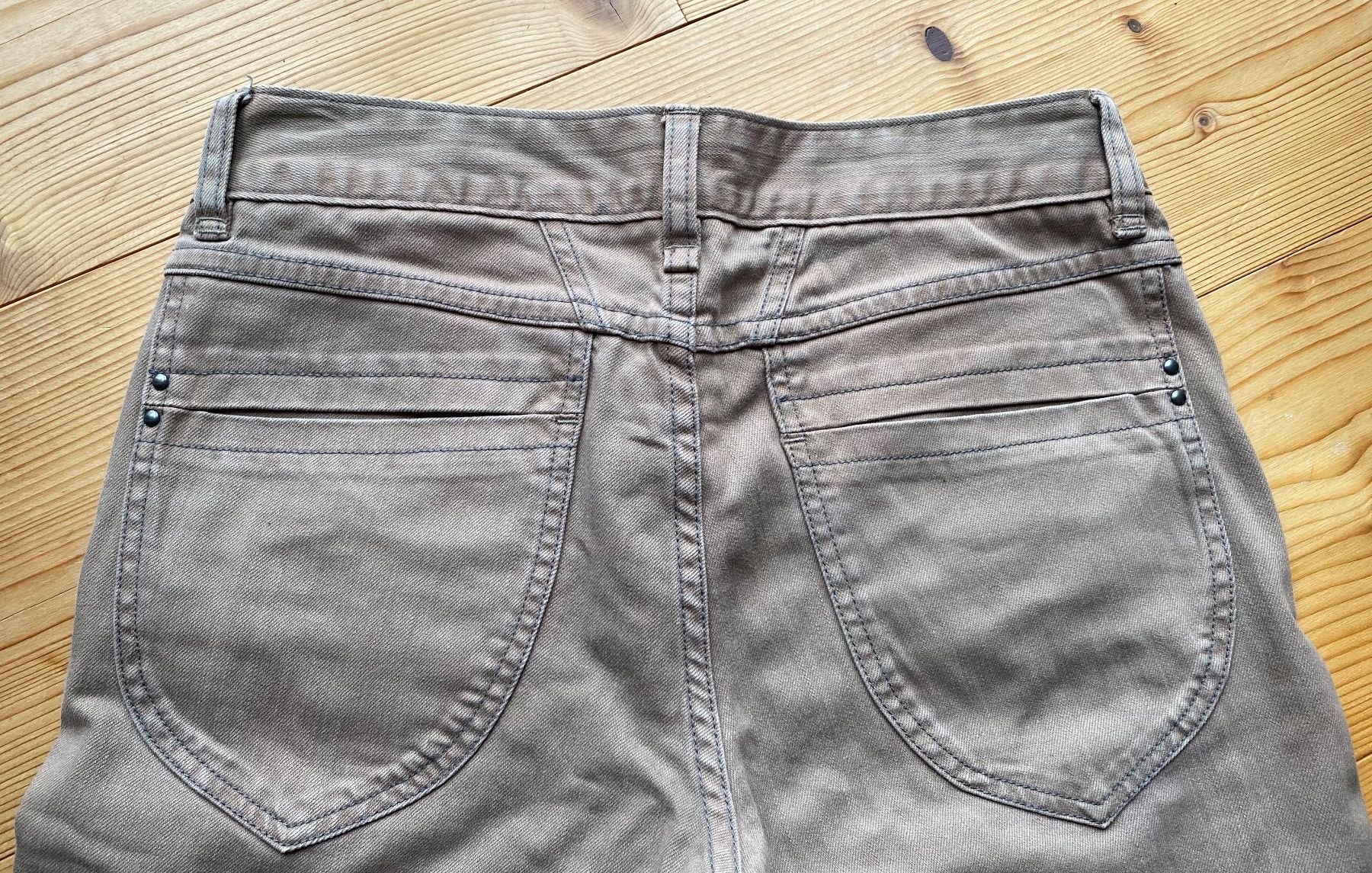 Jeans: CLOSED  Jeans beige-braun XS/S – Nuovo e nell'imballaggio originale da Gersau venduto da Sidharta7 1