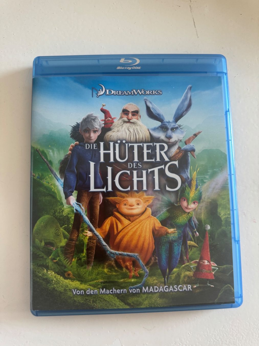 Alle DVDs: DIE HÜTER DES LICHTS. (BLU-RAY) – Gebraucht aus Basel von san_2qlq