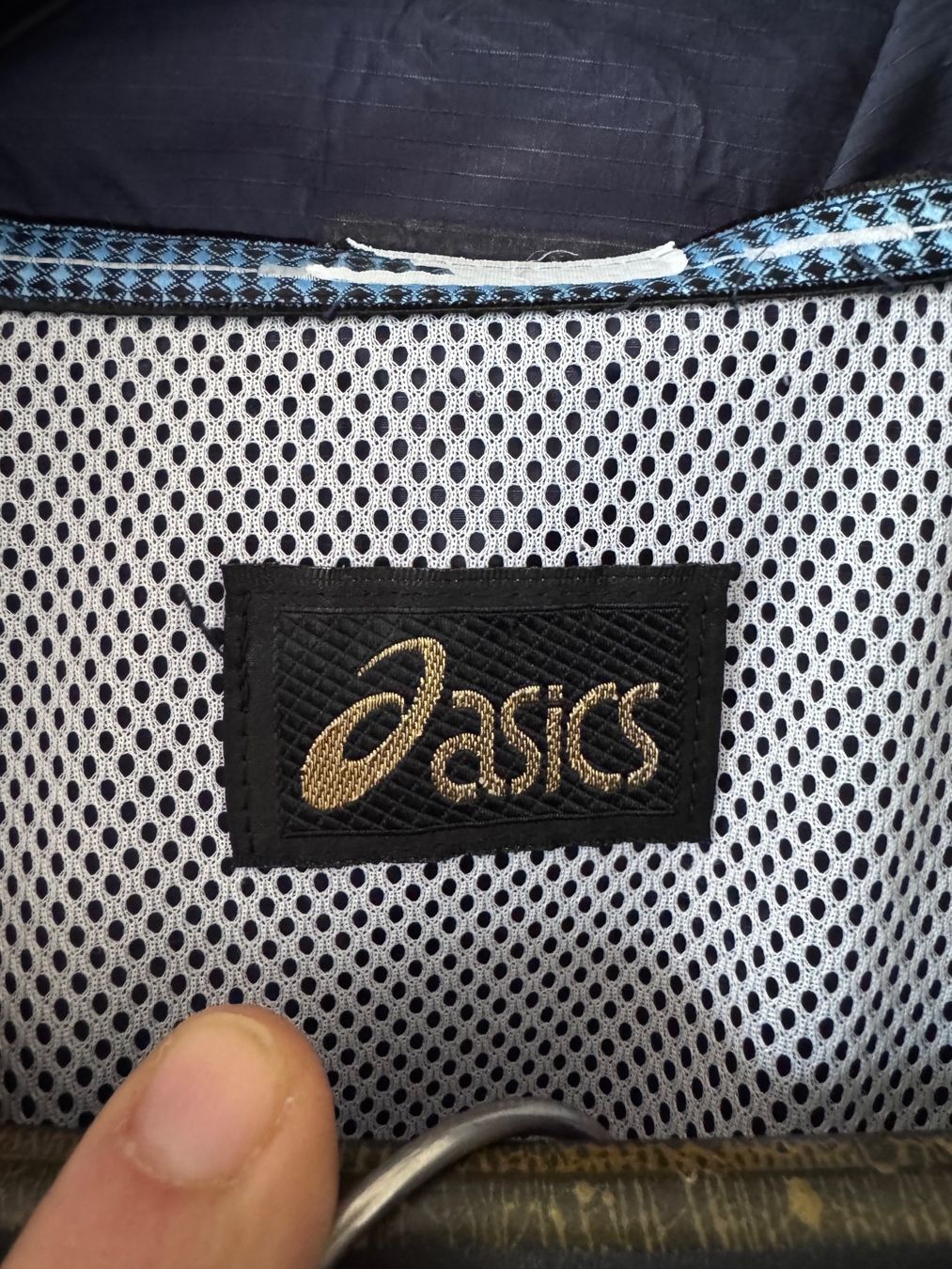 Asics Giacche: Asics training jacket pants MADE IN JAPAN MEN L – Usato da Neuchâtel venduto da _Easy_to_Find_ 3