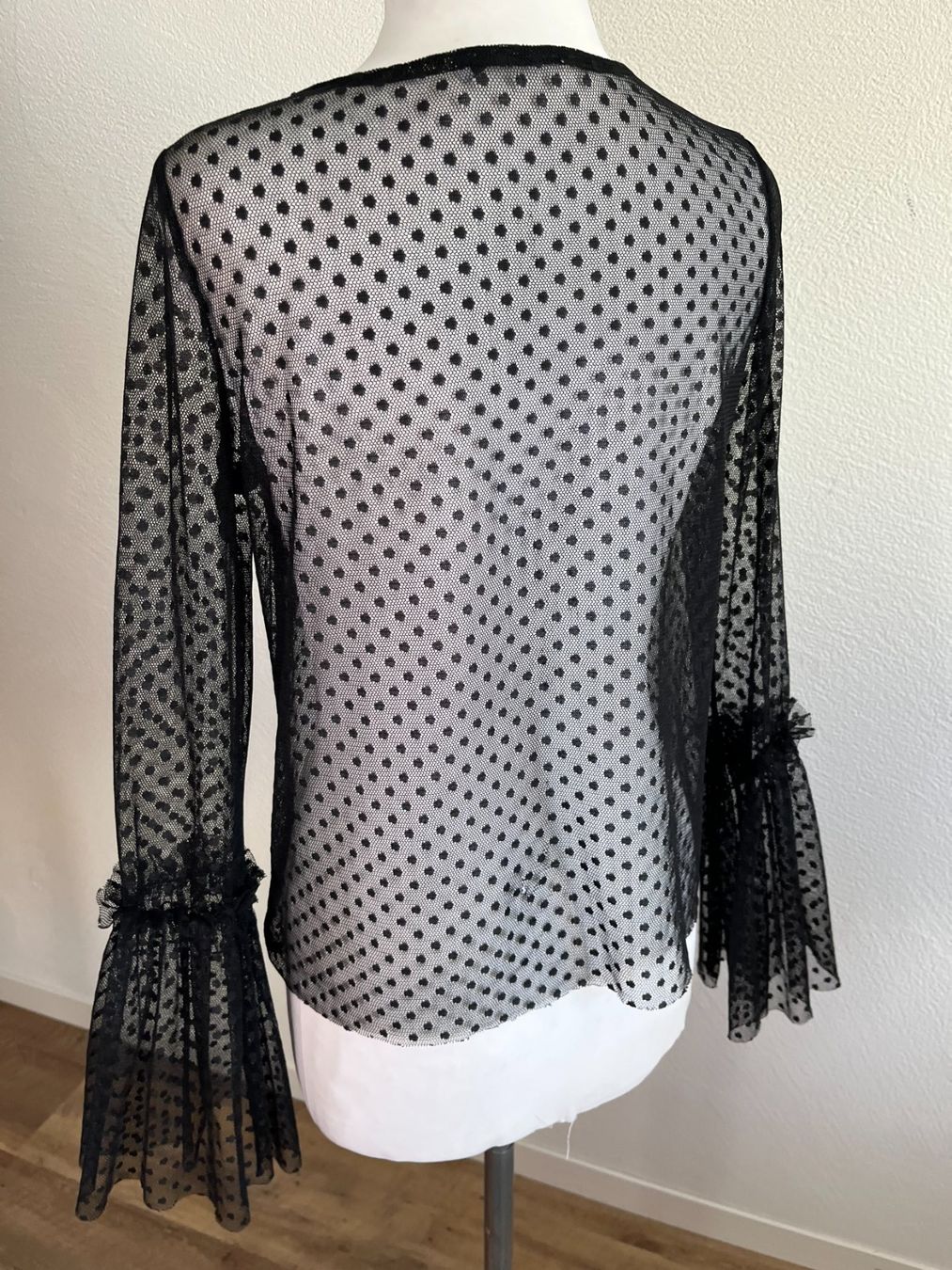 Blusen: Bluse mit Spitzen, Gr. S, NP 59.- – Neu und originalverpackt aus Interlaken von Jasmin_Flower 3
