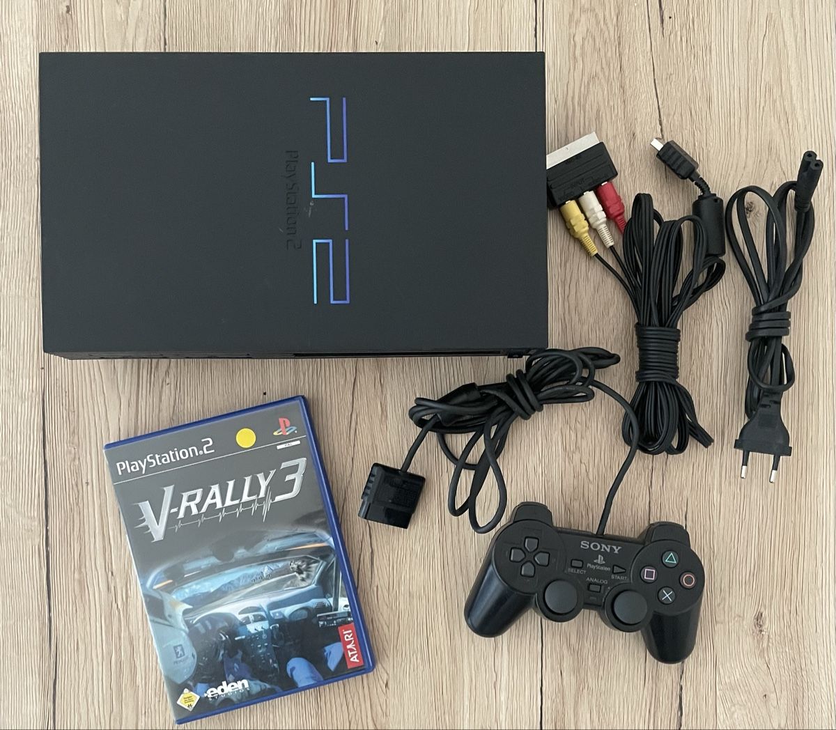 Sony Console: SONY PLAYSTATION 2 – Usato da Plons venduto da wartauchris
