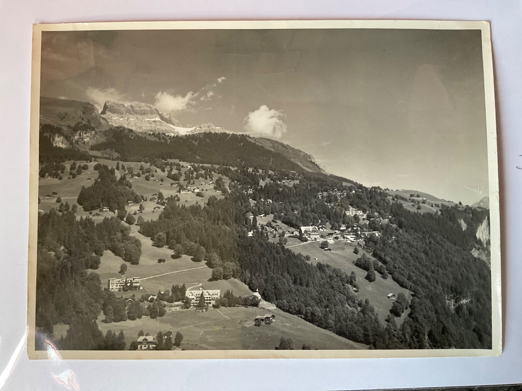 Cartoline postali: Luftaufnahme Braunwald, 1948 – Usato da Tecknau venduto da bleilaus