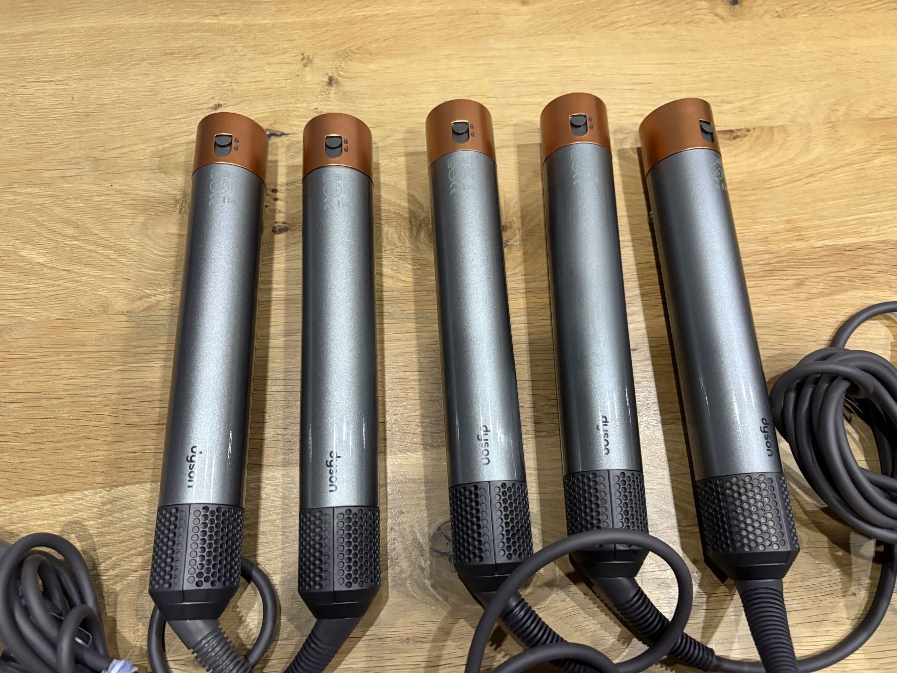 Dyson Asciugacapelli: Dyson Airwrap Multi-Styler HS05 – Difettoso da Lausen venduto da sen_jm7c 5
