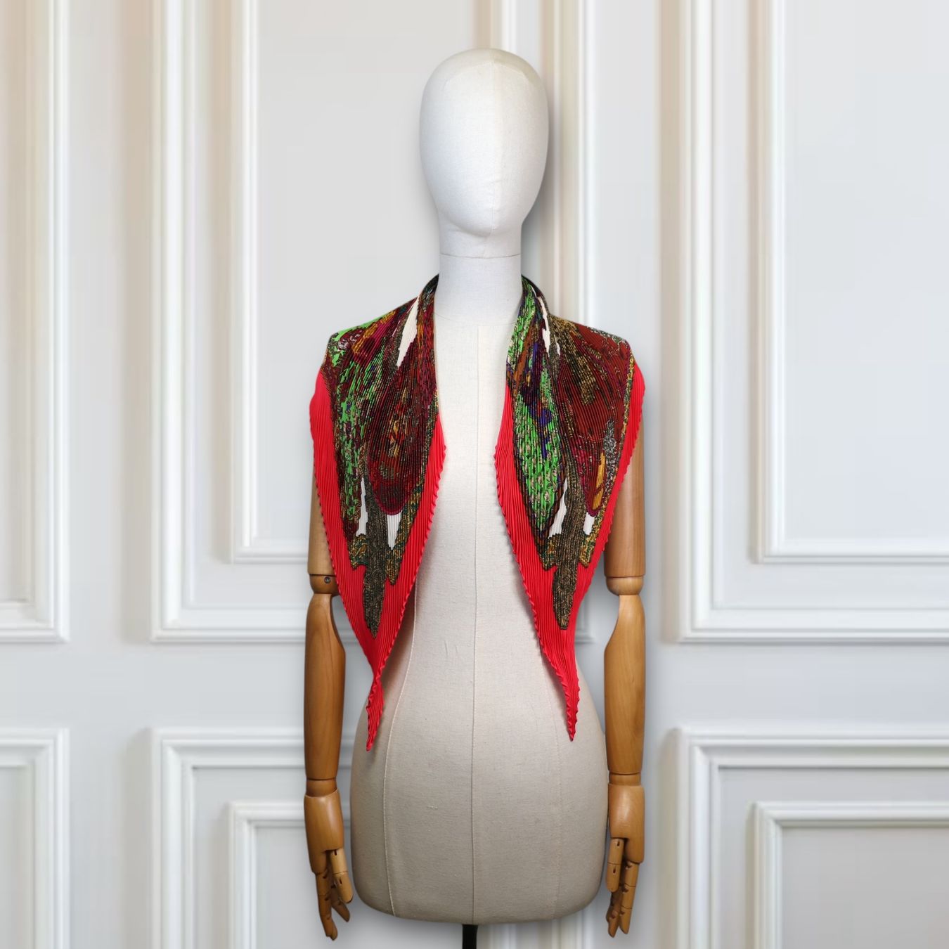 Hermès Foulard & Sciarpe: Hermès Plissé "Art des Steppes" – Usato da Binningen venduto da Designerlabels 2