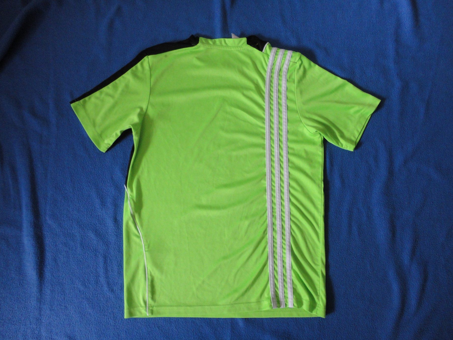 Adidas Scarpe, pantaloni & magliette da ginnastica: Adidas Kinder-Trikot Gr. 164 – Usato da zürich venduto da parts5060 2