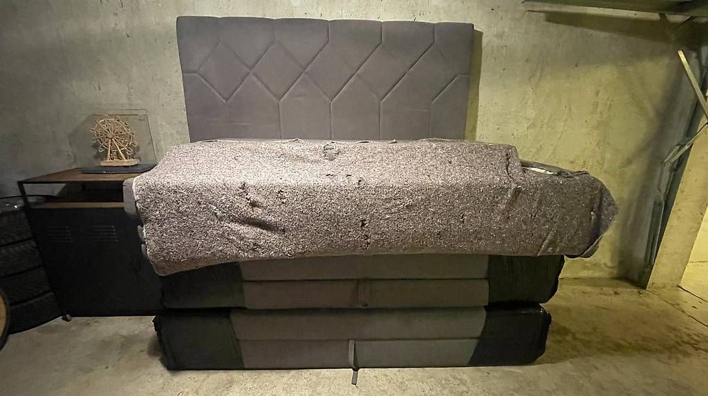 Lits: LIT BOXSPRING – D'occasion à Collombey par Thomas31120 3