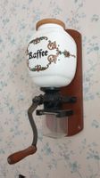 Alte Kaffeemühle Handkaffeemühle, funktioniert