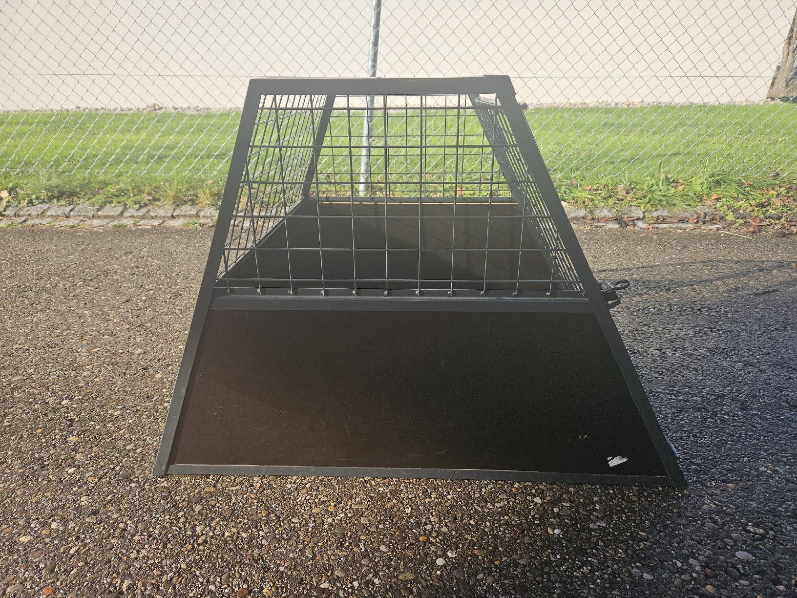 Gabbie, trasporto & Sicurezza: Stabile Grosse Hundebox – Usato da Oberbüren venduto da Thiamat1603 1