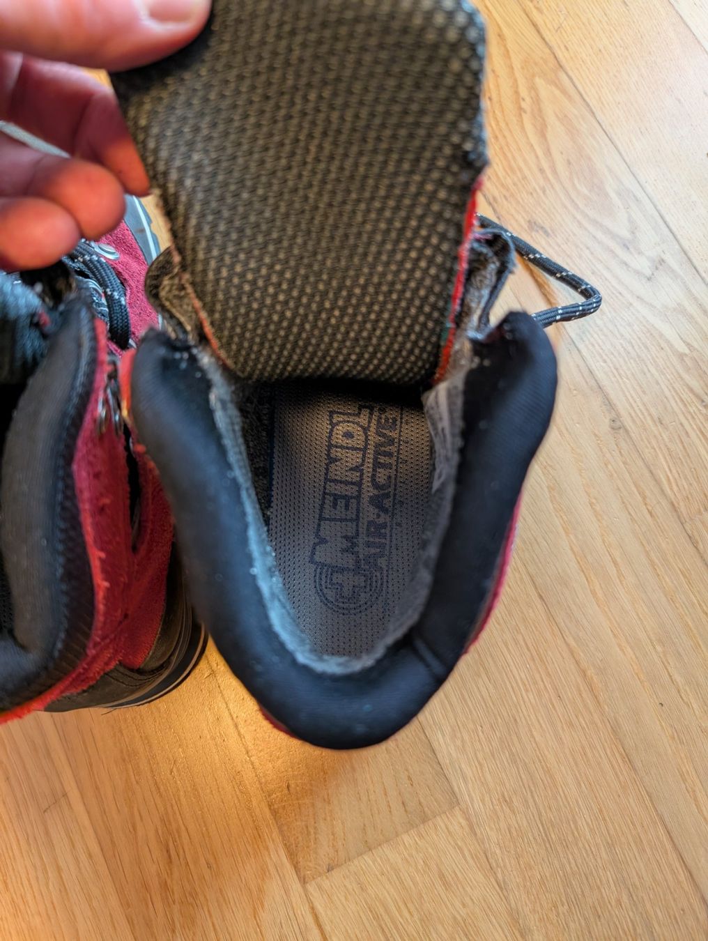 Meindl Chaussures filles: Wanderschuhe Meindl Grösse 36 – D'occasion à Ehrendingen par tdz1980 2