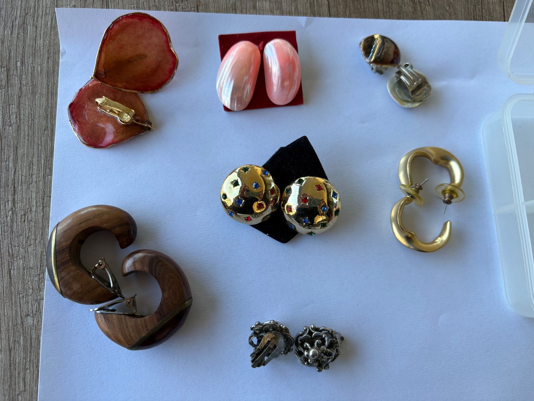Orecchini pendenti & Orecchini a lobo: 7 Ohrenclips/ Stecker – Usato da Schübelbach venduto da S1CH