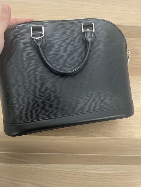 Louis Vuitton Borse da donna: Sac à main Louis Vuitton Alma PM Noir – Usato da Villars-sur-Glane venduto da frapple92 1