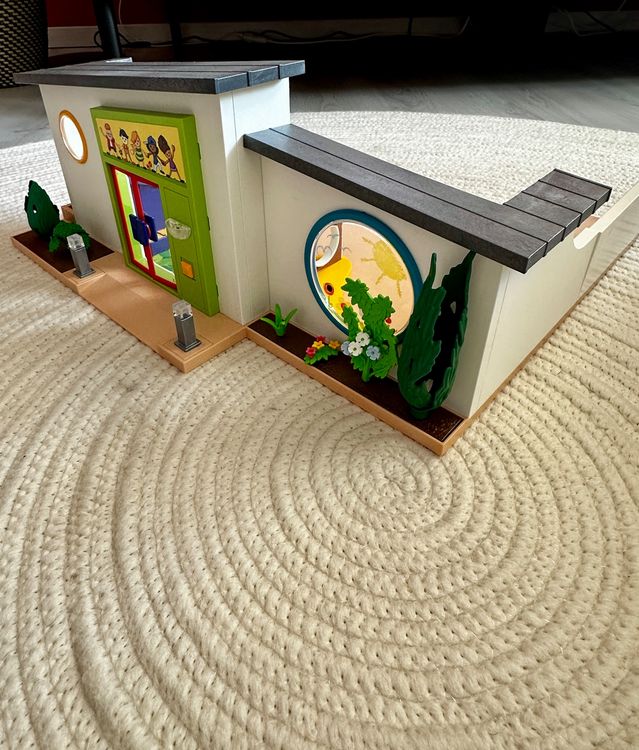  Playmobil Kita "Regenbogen" (Gebraucht) in Zürich für CHF 1 – nur 