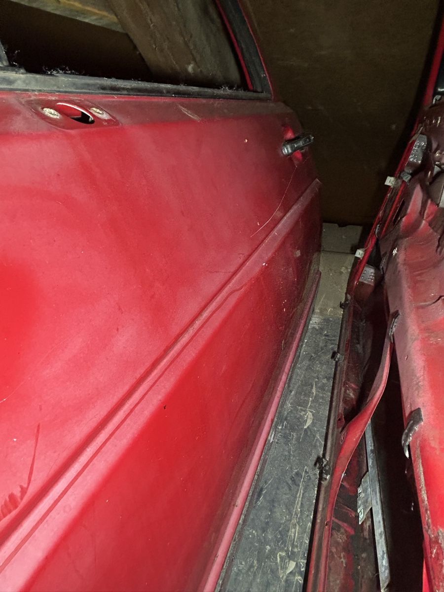 VW Tutti pezzi di ricambio auto: VW Golf2 porte – Usato da Gampelen venduto da ste_r6hj 5