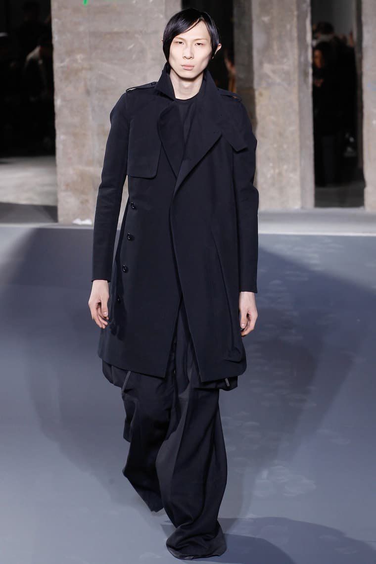 Rick Owens Cappotti: Rick Owens | RUNWAY | Mastodon Trench – Usato da Basel venduto da noah27 1